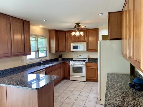 835 N Wyncroft Pl, Addison, IL 60101 photo 10