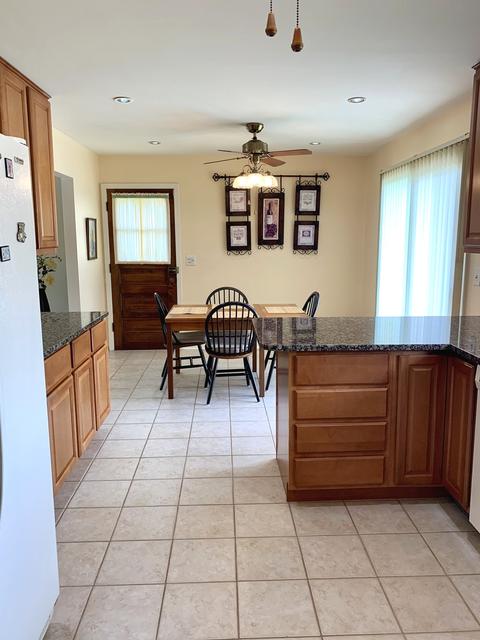 835 N Wyncroft Pl, Addison, IL 60101 photo 12