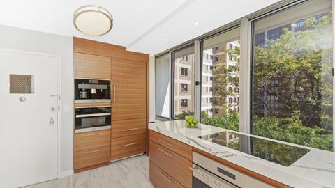 1 E Schiller St #7D, Chicago, IL 60610 photo 14
