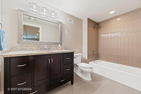628 S Mitchell Ave, Elmhurst, IL 60126 photo 27