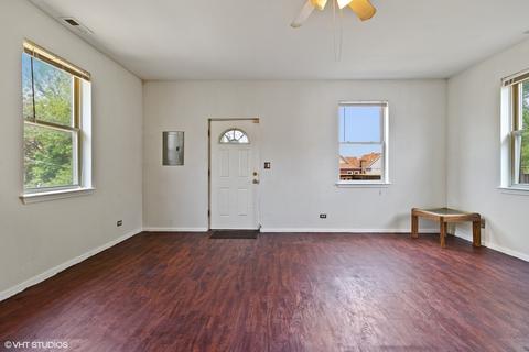 2456 E 74th Pl, Chicago, IL 60649 photo 5