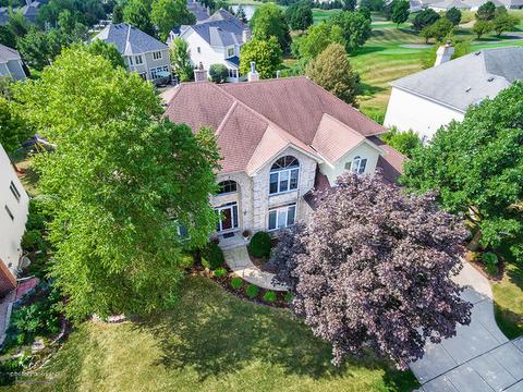 3364 White Eagle Dr, Naperville, IL 60564 photo 2