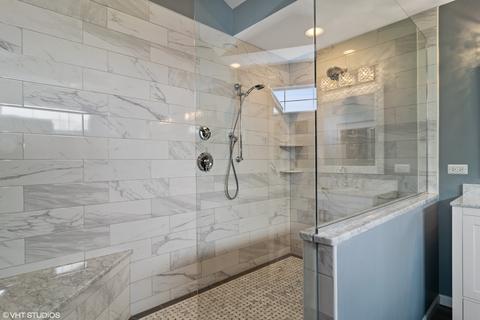 228 Sangamon Ct, Bartlett, IL 60103 photo 16