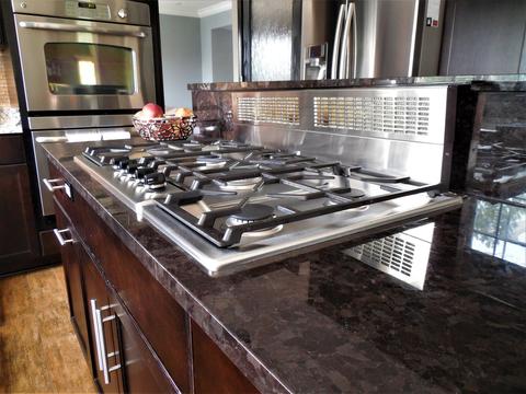 228 Sangamon Ct, Bartlett, IL 60103 photo 9