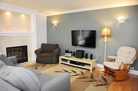4565 Burnham Dr, Hoffman Estates, IL 60192 photo 6