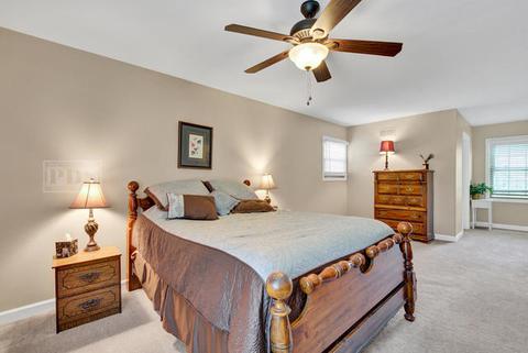 2125 N Summit St, Wheaton, IL 60187 photo 16