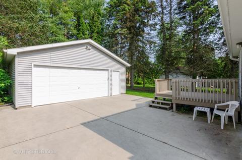 835 Cedar Ave, Elgin, IL 60120 photo 11