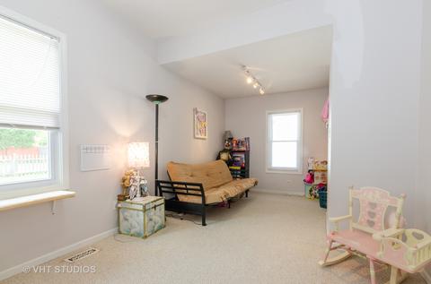 835 Cedar Ave, Elgin, IL 60120 photo 7