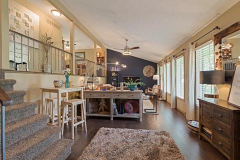 1011 W Gregory St, Normal, IL 61761 photo 5