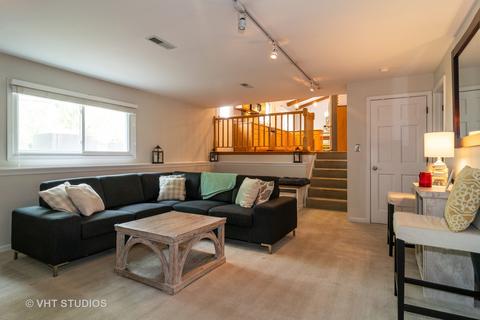 1611 Stoddard Ave, Wheaton, IL 60187 photo 8