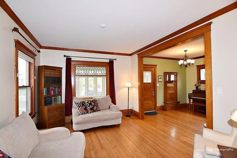 62 N Worth Ave, Elgin, IL 60123 photo 24