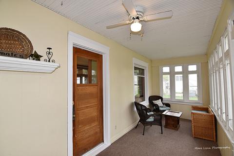 62 N Worth Ave, Elgin, IL 60123 photo 29