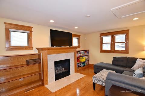 62 N Worth Ave, Elgin, IL 60123 photo 12
