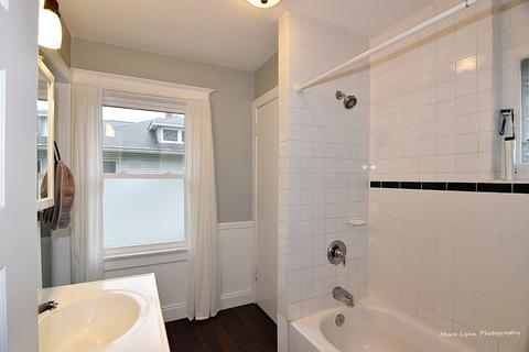 62 N Worth Ave, Elgin, IL 60123 photo 22
