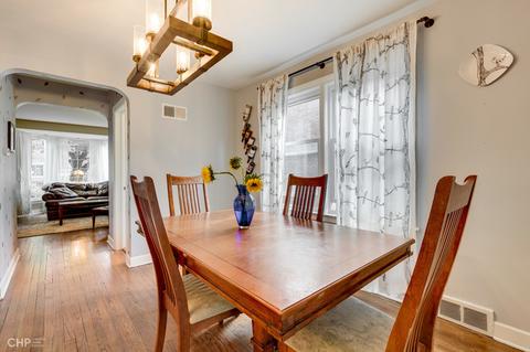 10124 S Artesian Ave, Chicago, IL 60655 photo 7