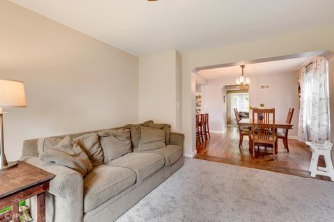 10124 S Artesian Ave, Chicago, IL 60655 photo 12