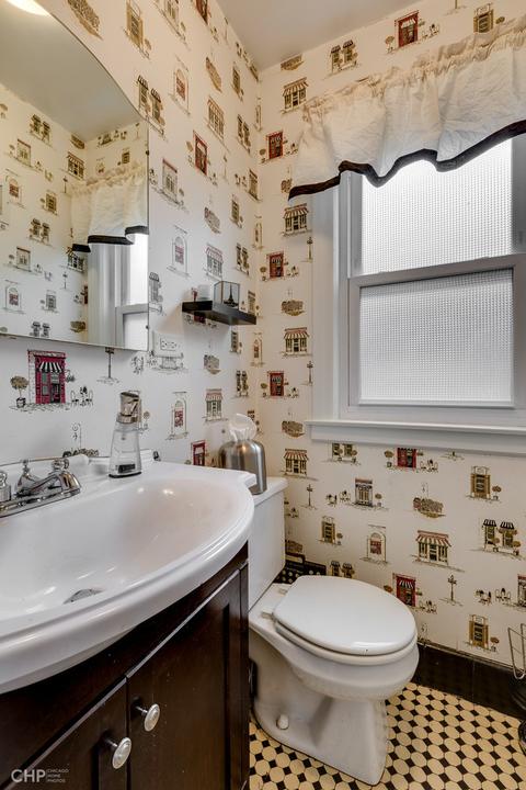 10124 S Artesian Ave, Chicago, IL 60655 photo 17