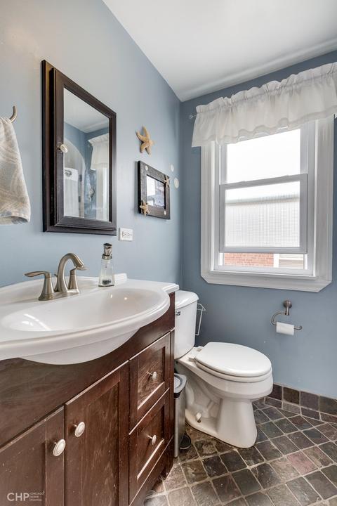 10124 S Artesian Ave, Chicago, IL 60655 photo 23