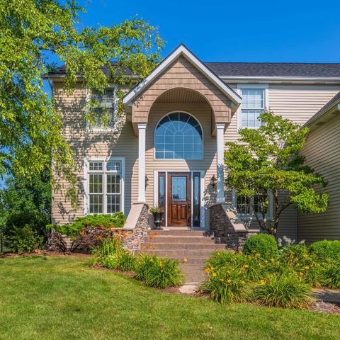 43 Pebblebrook Ct, Bloomington, IL 61705 photo 3