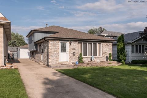7703 12 Mobile Ave, Burbank, IL 60459 photo 1
