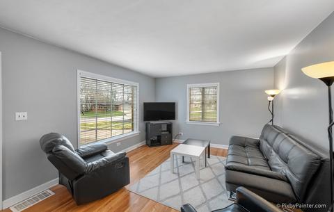 819 Sunset Rd, Wheaton, IL 60189 photo 5