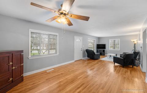 819 Sunset Rd, Wheaton, IL 60189 photo 9