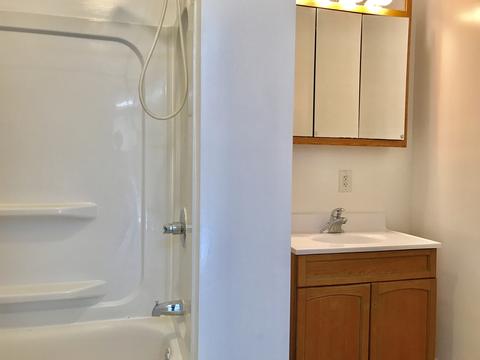 345 S Wall St, Kankakee, IL 60901 photo 10