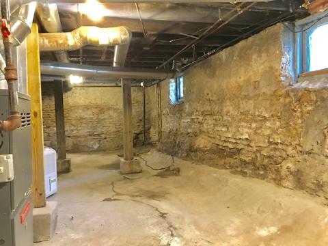 345 S Wall St, Kankakee, IL 60901 photo 21