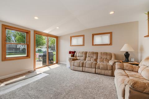 7737 S Thomas Ave, Bridgeview, IL 60455 photo 15