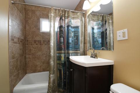7737 S Thomas Ave, Bridgeview, IL 60455 photo 17