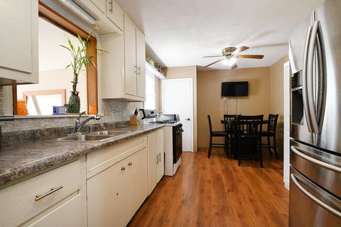 7737 S Thomas Ave, Bridgeview, IL 60455 photo 10