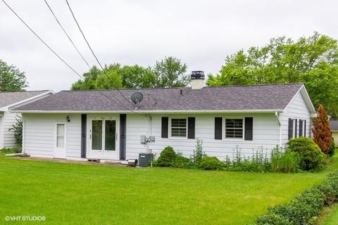 1105 Obrien St, Harvard, IL 60033 photo 9
