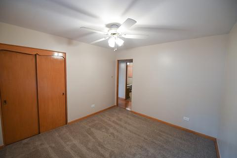 Undisclosed, Lansing, IL 60438 photo 17