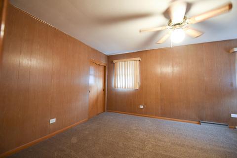 Undisclosed, Lansing, IL 60438 photo 15