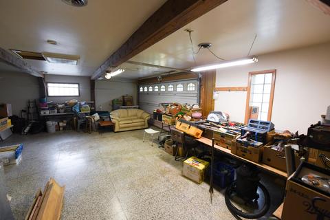 Undisclosed, Lansing, IL 60438 photo 26