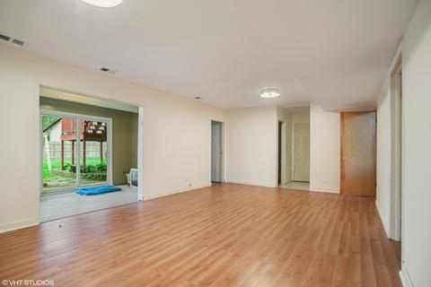 1440 Nottingham Ln, Hoffman Estates, IL 60169 photo 9