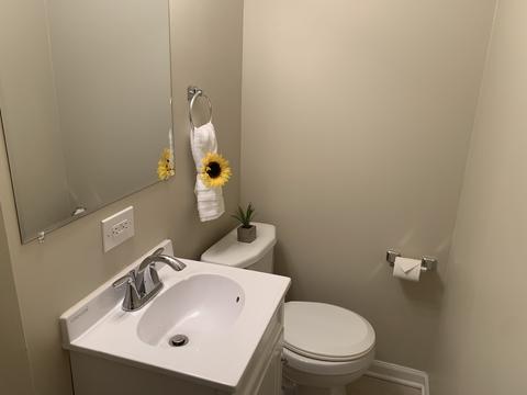 1491 E Lincoln Ave, Des Plaines, IL 60018 photo 12