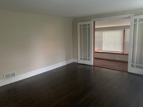1491 E Lincoln Ave, Des Plaines, IL 60018 photo 5
