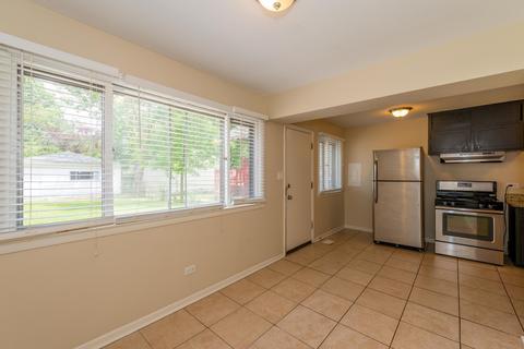 3415 Maple Ave, Berwyn, IL 60402 photo 6