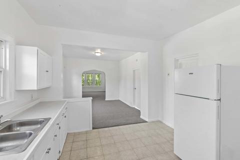 2156 E 93rd St, Chicago, IL 60617 photo 30