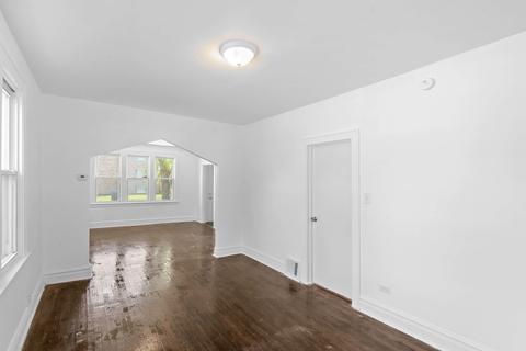 2156 E 93rd St, Chicago, IL 60617 photo 8