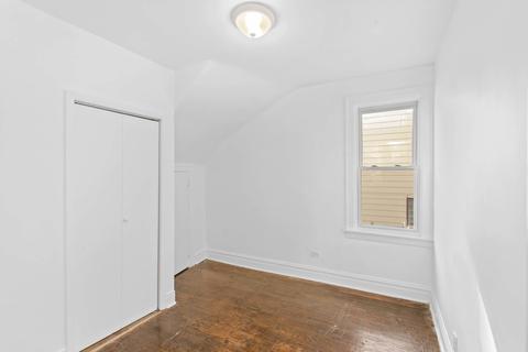 2156 E 93rd St, Chicago, IL 60617 photo 11