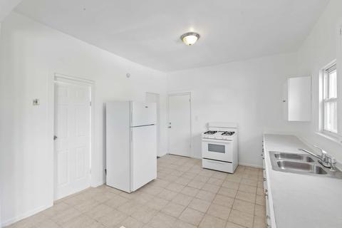 2156 E 93rd St, Chicago, IL 60617 photo 29
