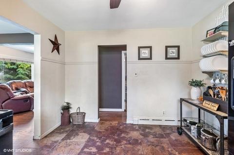 908 N River Rd, Mchenry, IL 60051 photo 8