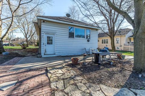 24 W Maple Ave, Roselle, IL 60172 photo 17