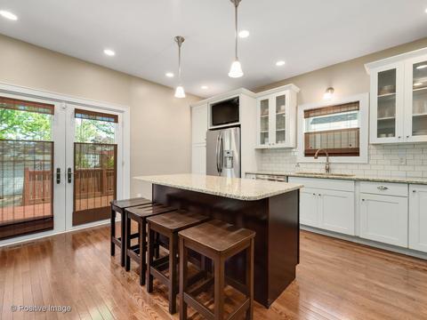 247 E 3rd St, Elmhurst, IL 60126 photo 10