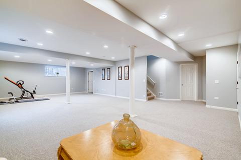 2081 Windham Cir, Wheaton, IL 60187 photo 28
