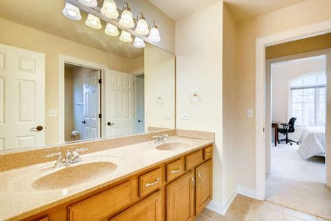 2081 Windham Cir, Wheaton, IL 60187 photo 22