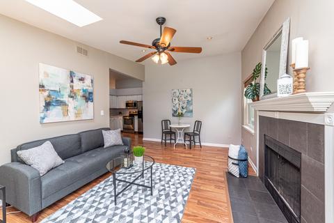 350 Chaparral Cir, Elgin, IL 60120 photo 7