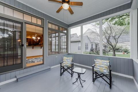 610 N Wright St, Naperville, IL 60563 photo 10